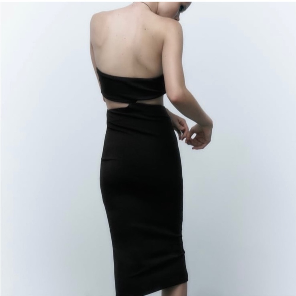 🔅SOLD🔅ZARA GEOMETRIC CUT OUT MIDI DRESS- small - Picture 3 of 10